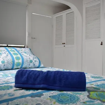 Cozy Near Walled City Apartamento *